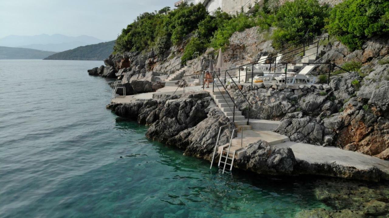 Vilena Apartmani Tivat Extérieur photo