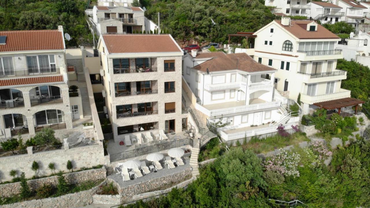 Vilena Apartmani Tivat Extérieur photo
